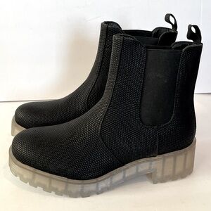 Dirty Laundry Women's Margo Chelsea Boot